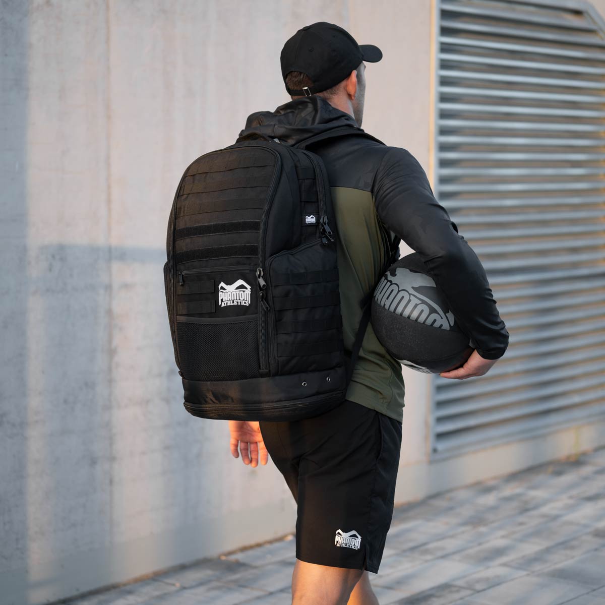 Backpack Tactic