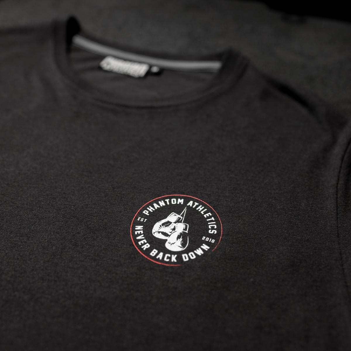 T-Shirt Never Back Down
