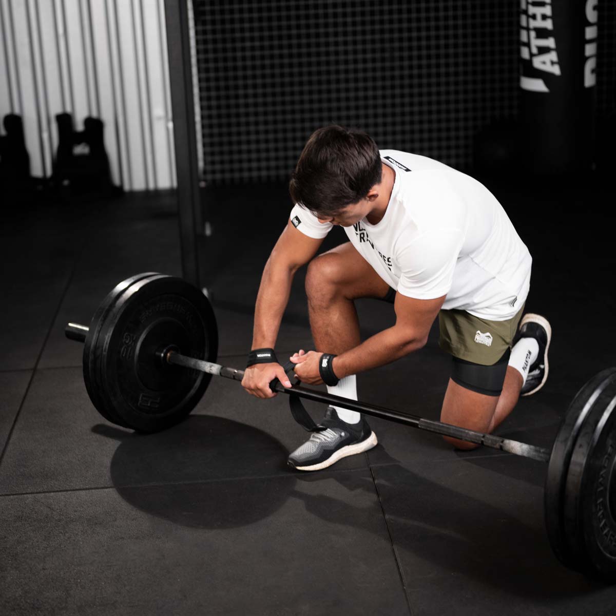 Lifting Straps Tactic