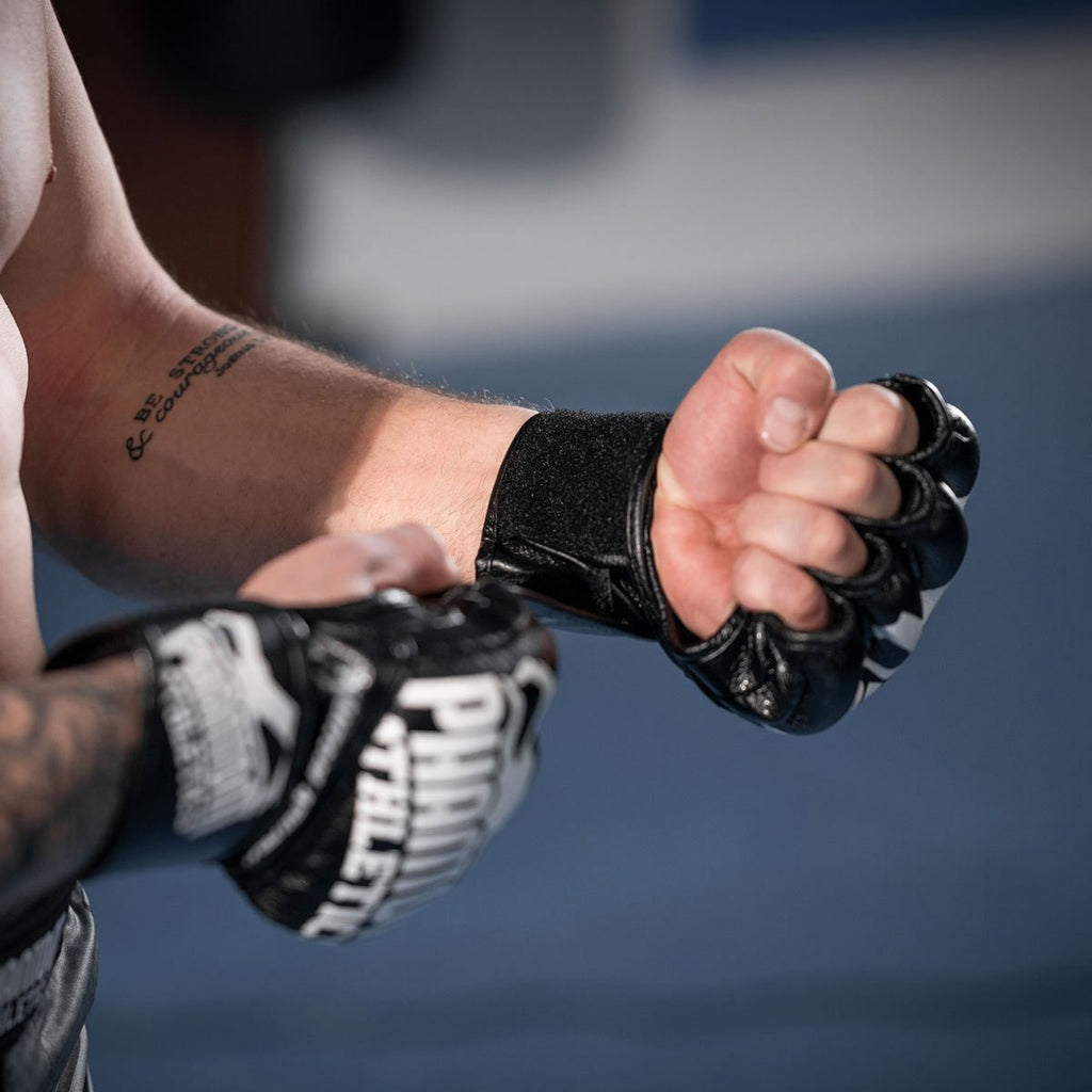 PHANTOM ATHLETICS - MMA Handschuhe Blackout